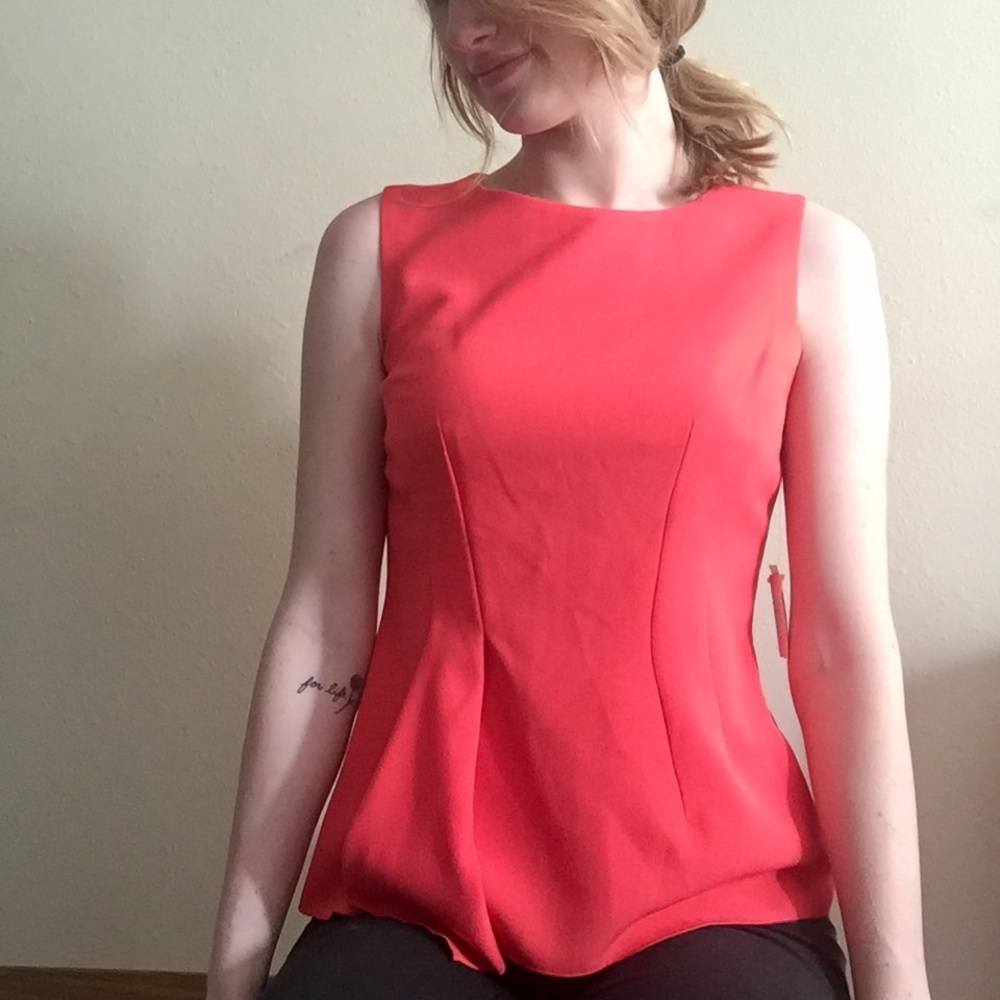NWT Anne Klein peplum coral tank